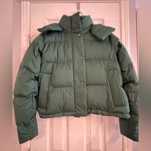 Lululemon Wunder puff cropped jacket